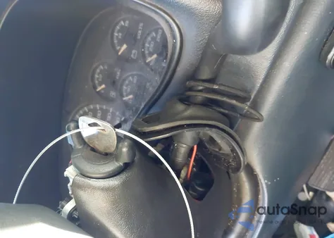 1999 Chevrolet Silverado 1500 Ls from USA, damaged, VIN 2GCEC19T1X1210900